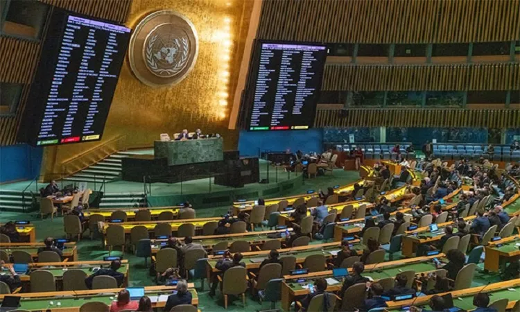 UN General Assembly condemns Russia 'illegal annexation' of Ukraine land