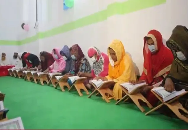 হিজড়া সম্প্রদায়ের জন্য দেশে প্রথম মাদ্রাসা চালু