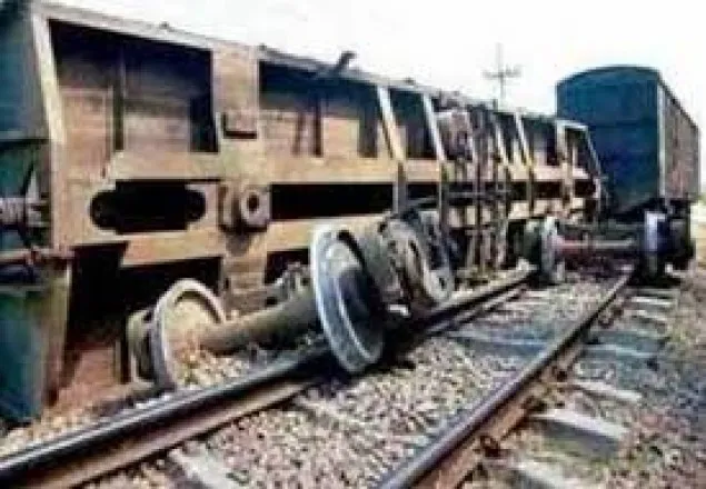 সিলেটের সাথে সারা দেশের রেল যোগাযোগ বিচ্ছিন্ন