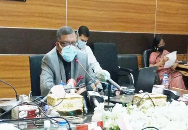 দেশের সব মানুষই ভ্যাকসিন পাবে: স্বাস্থ্যমন্ত্রী