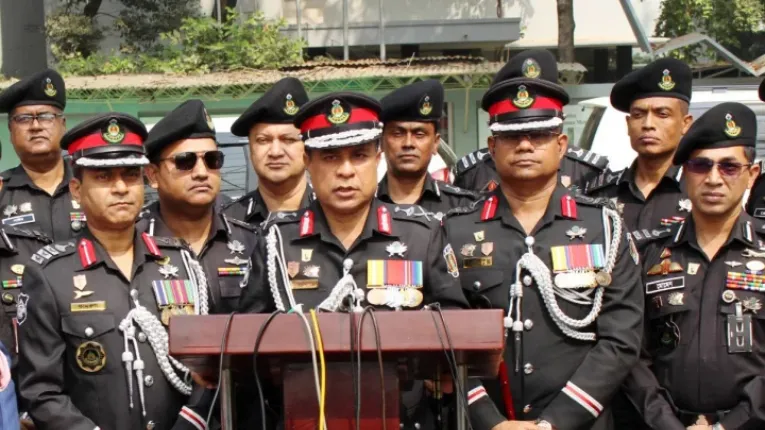 জঙ্গি ছিনতাইয়ের ঘটনায় সমন্বয়ের অভাব ছিল : র‌্যাব ডিজি