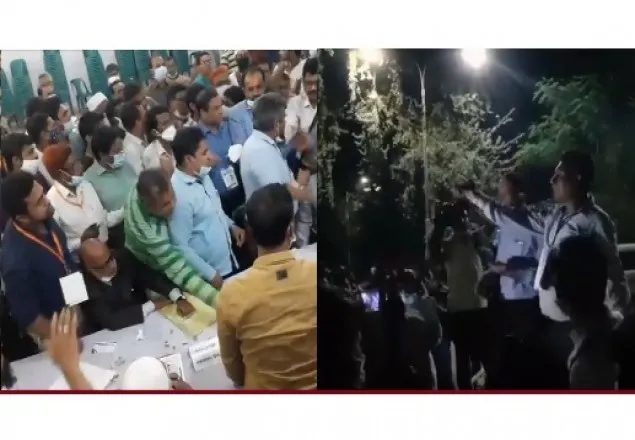 এম আবদুল্লাহ’কে বিএফইউজে’র সভাপতি ঘোষণা, প্রেসক্লাবে বিক্ষোভ