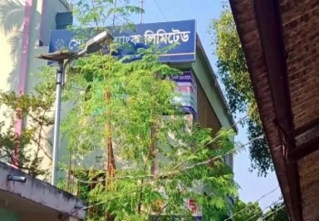 চুয়াডাঙ্গায় সোনালী ব্যাংকে ডাকাতি ঘটনায় আটক ৩