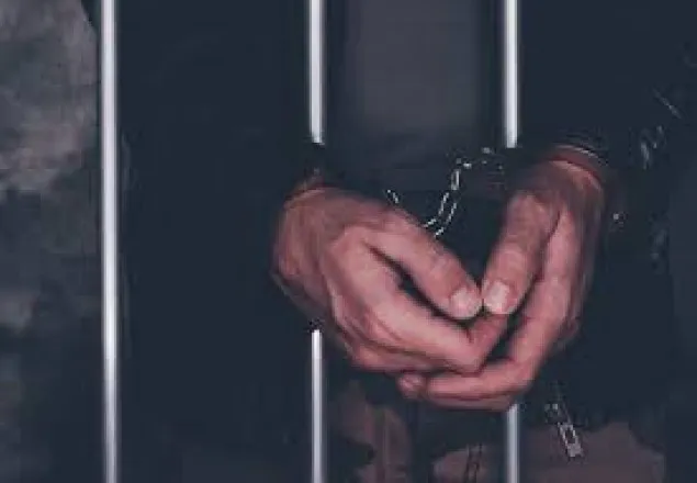 রাজধানীতে মাদকবিরোধী অভিযান, গ্রেফতার ৪২