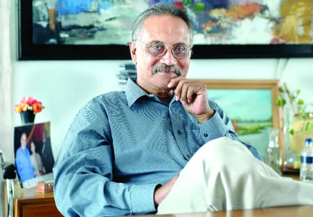  নাট্যব্যক্তিত্ব আলী যাকেরকে সিসিইউতে