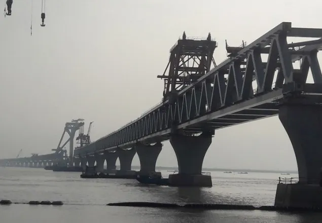 আজ বসতে পারে পদ্মা সেতুর ৩৮তম স্প্যান   