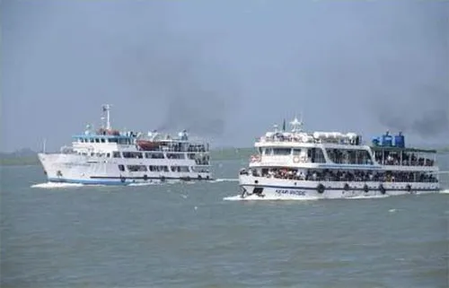 টেকনাফ-সেন্টমার্টিন নৌপথে পর্যটকবাহী জাহাজ চলাচল শুরু