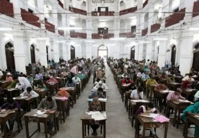 ঢাবির ভর্তি পরীক্ষা বিভাগীয় শহরে, এমসিকিউ ৪০ লিখিত ৪০