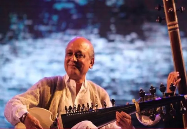 সরোদশিল্পী শাহাদাত হোসেন খান আর নেই