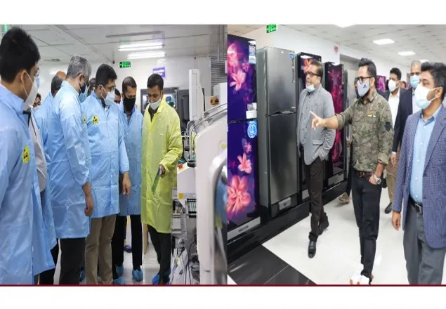 ওয়ালটনের কারখানা পরিদর্শন করলেন ঢাবির ৯ শিক্ষাবিদ