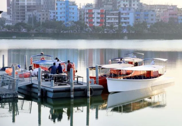 ধানমন্ডি লেক থেকে নৌকা যাবে গুলশান-বারিধারায়