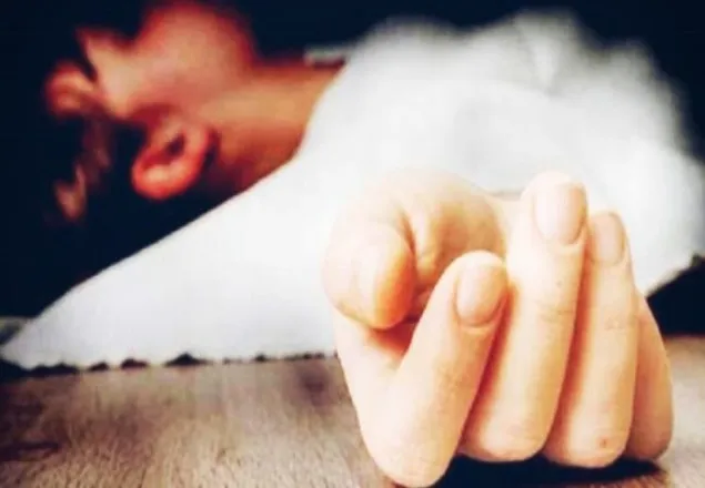 বরিশালে নিজ ঘর থেকে মা-মেয়ের লাশ উদ্ধার