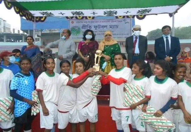 মাগুরায় প্রীতি মহিলা ফুটবল ম্যাচ অনুষ্ঠিত