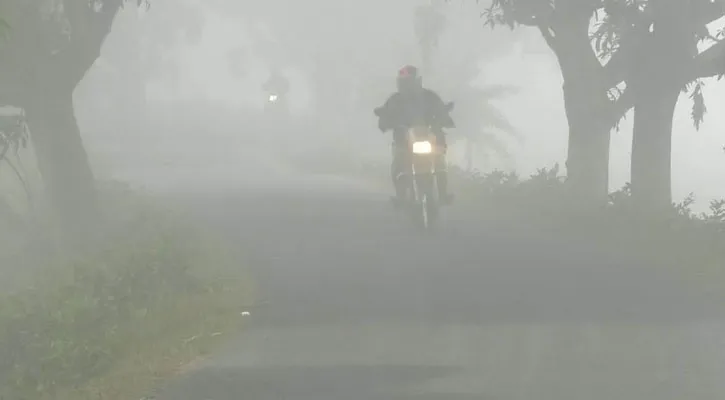 নওগাঁর ওপর দিয়ে বয়ে যাচ্ছে শৈত্যপ্রবাহ, তাপমাত্রা ৬ ডিগ্রি