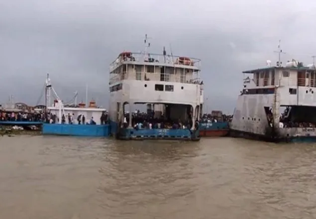 বাংলাবাজার-শিমুলিয়া নৌরুটে ফেরি চলাচল শুরু