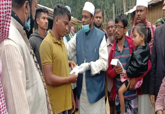 সড়ক দুর্ঘটনায় নিহতদের পরিবারের পাশে অধ্যাপক মিয়া গোলাম পরওয়ার