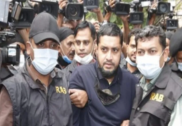 রিমান্ড শেষে কারাগারে ‘গোল্ডেন মনির’