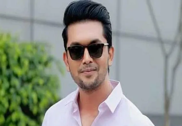 করোনায় আক্রান্ত আরিফিন শুভ 