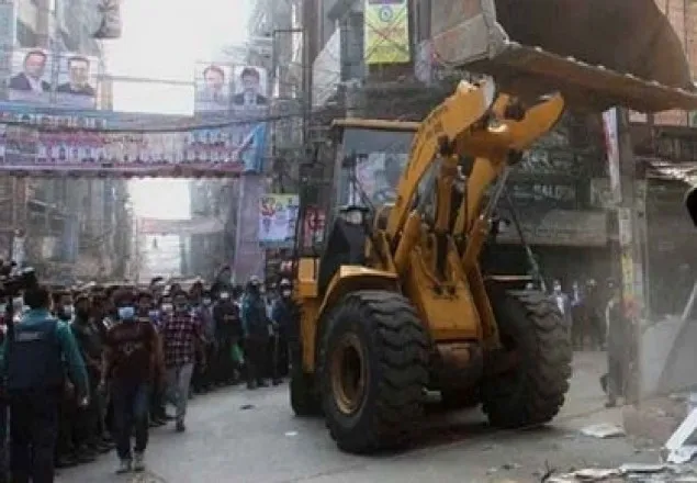 গুলিস্তানের সুন্দরবন মার্কেটে অভিযান