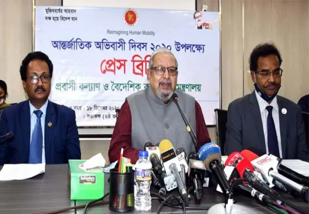 করোনাকালে বরাদ্ধ ৭০০ কোটি, ঋণ বিতরণ ১৮ কোটি টাকা