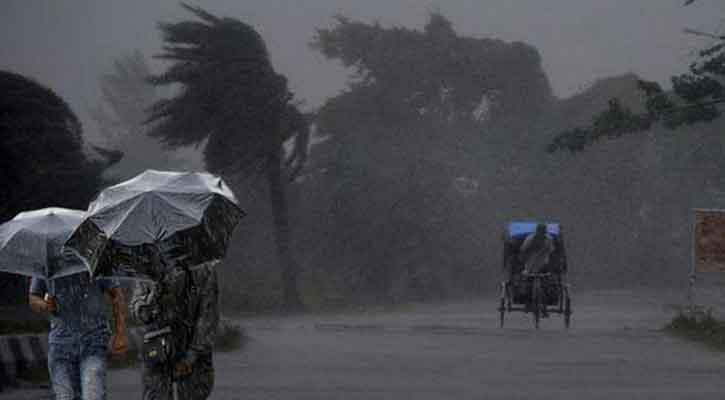 ৪৫ থেকে ৬০ কিলোমিটার বেগে ঝড়ের আভাস