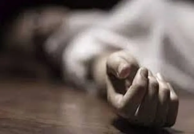 নাটোরে নিজ ঘরে নববধূর ঝুলন্ত লাশ উদ্ধার