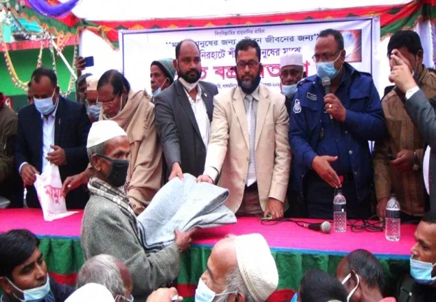 লালমনিরহাটের চরাঞ্চলে হ্যান্ডস ফর হিউম্যানিটির কম্বল বিতরণ