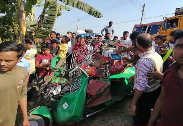 ময়মনসিংহে বাস-অটোরিকশার সংঘর্ষে নিহত ৭