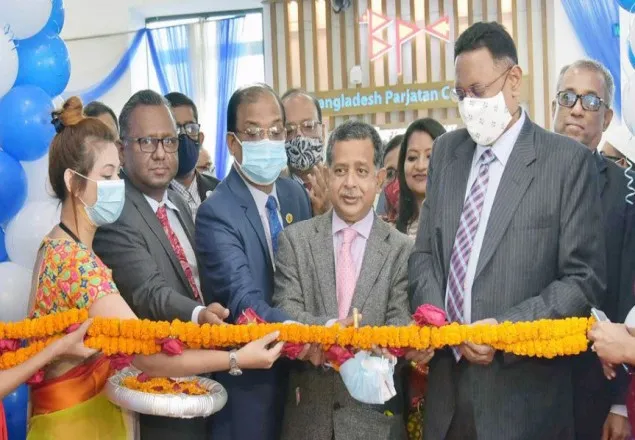 কোনো দেশের সঙ্গে বিমান যোগাযোগ বন্ধের চিন্তা নেই : বিমান প্রতিমন্ত্রী