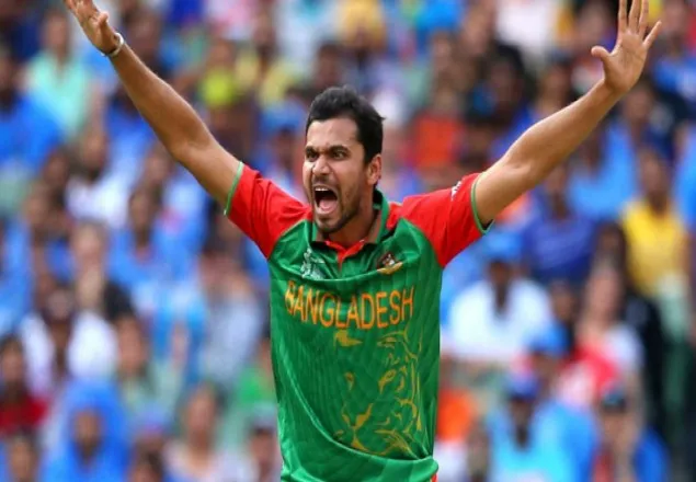 যে কারণে স্কোয়াডে রাখা হয়নি মাশরাফিকে
