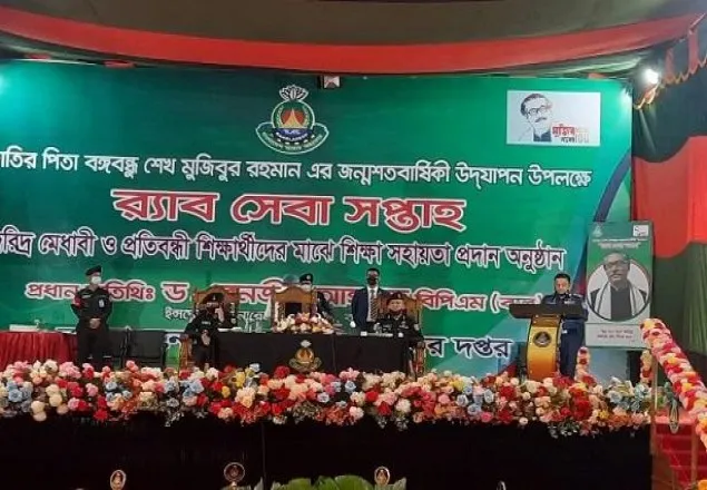 কিশোর গ্যাং বড় সমস্যা হয়ে দাঁড়িয়েছে: আইজিপি