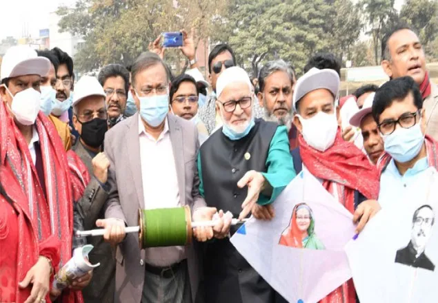 আবহমান বাংলার সংস্কৃতি ধারণ ও লালন করুন: ঘুড়ি উৎসবে তথ্যমন্ত্রী