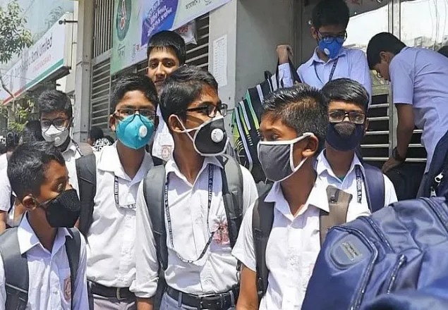 শিক্ষার্থীদের নিজ নিজ বাসস্থানে থাকার নির্দেশনা