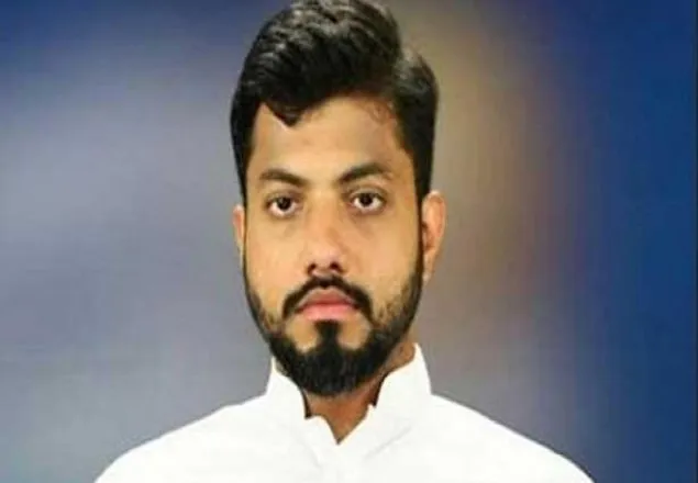 ইশরাককে আত্মসমপর্ণের নির্দেশ