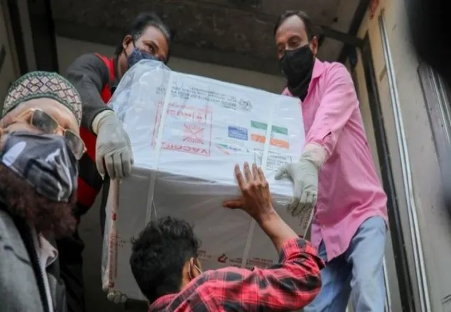 দেশে করোনার টিকা নেয়ার আগে-পরে করনীয়