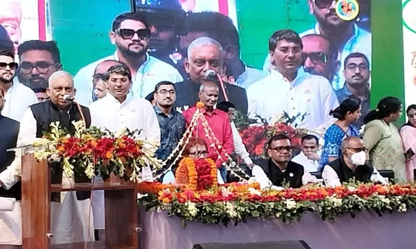 জনগণের রায়ে আবারও ক্ষমতায় যেতে চাই : স্বরাষ্ট্রমন্ত্রী