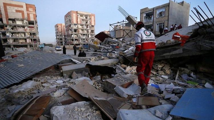 Iran quake injures 500 people