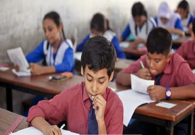 স্কুল খোলা হবে পরামর্শক কমিটির মতামতের ভিত্তিতে : শিক্ষামন্ত্রী