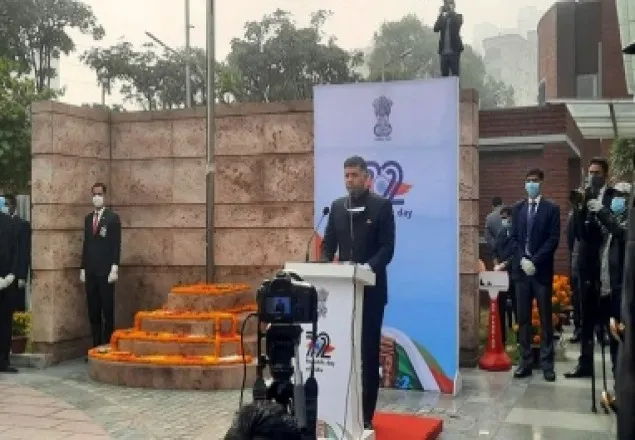 বাংলাদেশকে দ্রুততম সময়ে ভ্যাকসিন দিতে অঙ্গীকারাবদ্ধ ভারত