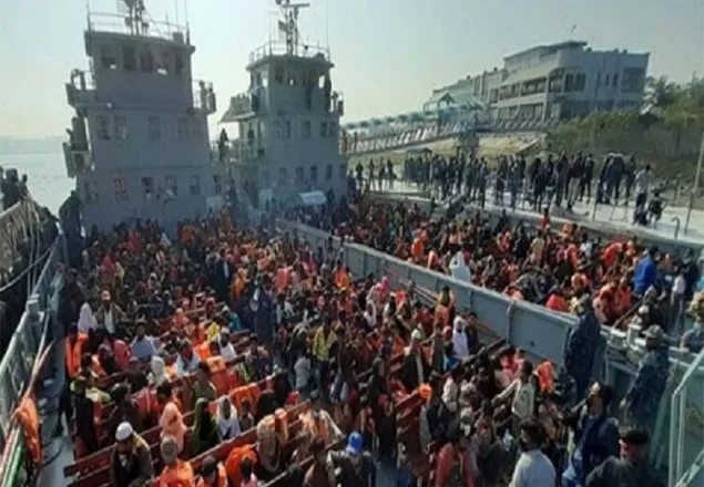 ভাসানচরে গেলো আরও ১৪৬৪ রোহিঙ্গা