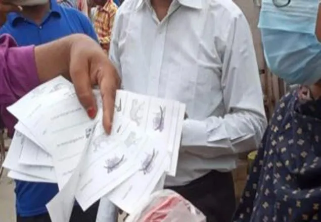 বগুড়ায় জাল ভোট দিতে গিয়ে কলেজের অধ্যক্ষ আটক