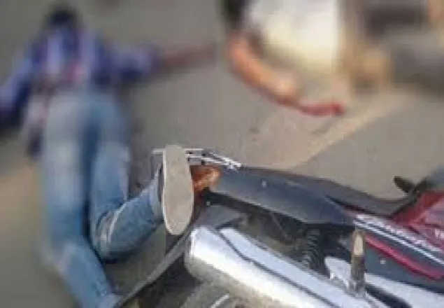 বগুড়ায় ট্রাকের ধাক্কায় মোটরসাইকেল আরোহী দুইভাই নিহত