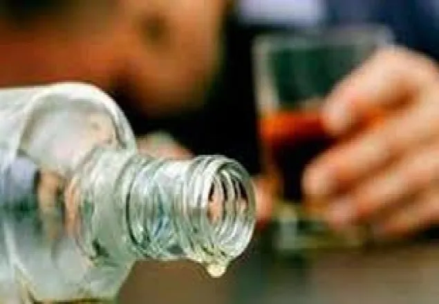 বগুড়ায় বিষাক্ত মদপানে মৃতের সংখ্যা বেড়ে ১৫