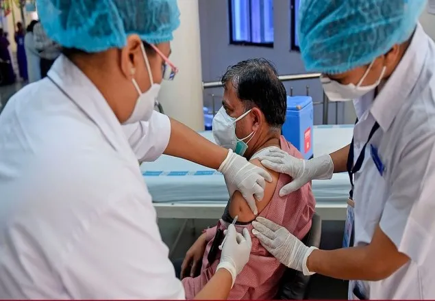 যারা টিকা নেবেন আগের দিনই এসএমএস পাবেন