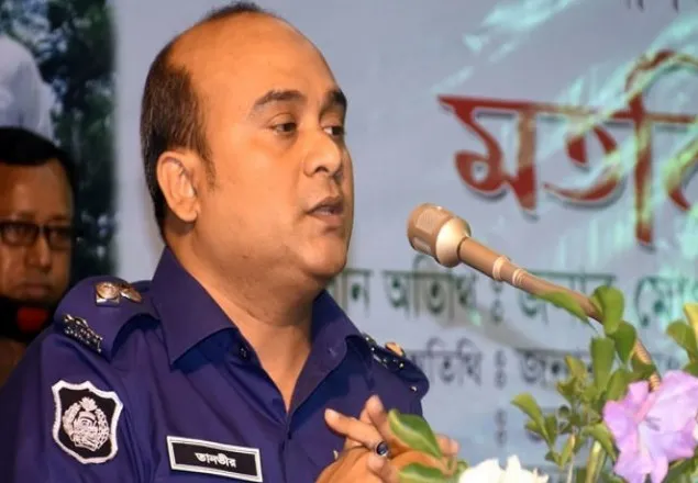 কুষ্টিয়ার সেই এসপিকে বরিশালে বদলি