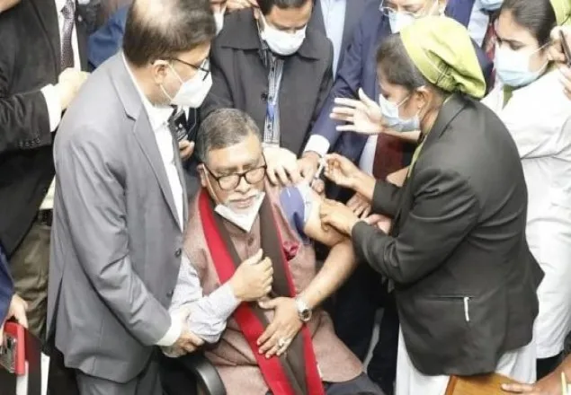 দুই দিনে করোনার টিকা নিলেন ৭৭,৬৬৯ জন