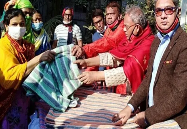 রাজধানীতে শীতবস্ত্র বিতরণ করলেন রিজভী