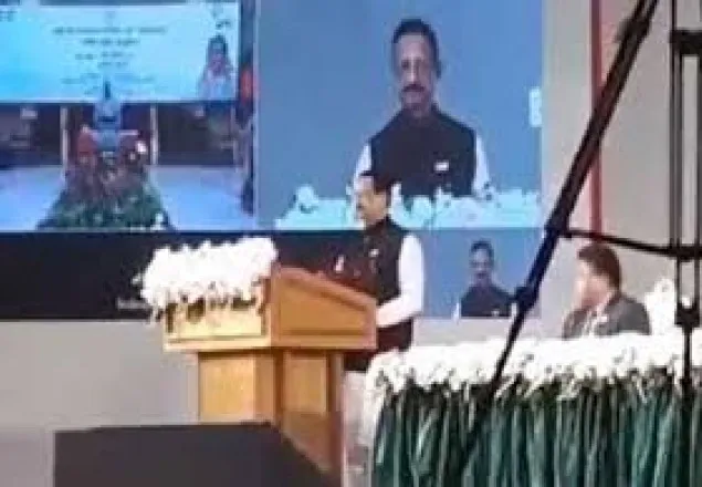 শপথ নিলেন চট্টগ্রামের নতুন মেয়র ও কাউন্সিলররা