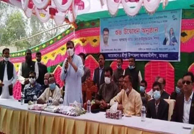 মাগুরায় সড়কের নির্মাণ কাজের উদ্বোধন