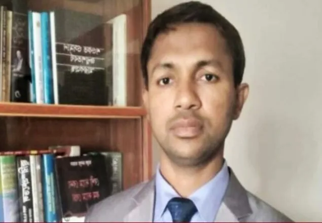 তথ্য অধিকার বিষয়ে পিএইচডি ডিগ্রি পেলেন ইবি শিক্ষক আলতাফ হোসেন
